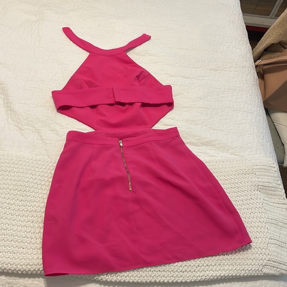 NDB pink cutout mini dress - Picture 3 of 4